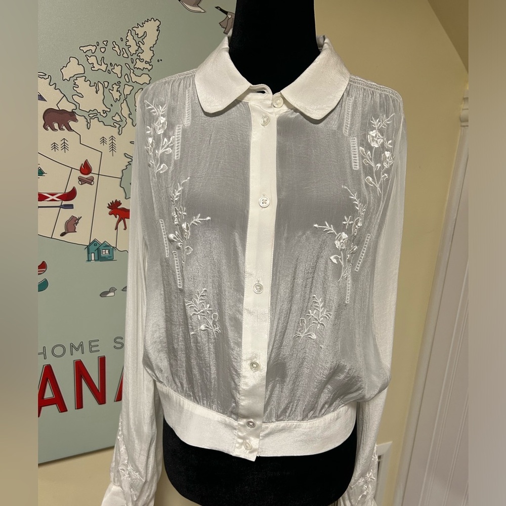 FAVORITE DAUGHTER Floral Embroidered Blouse